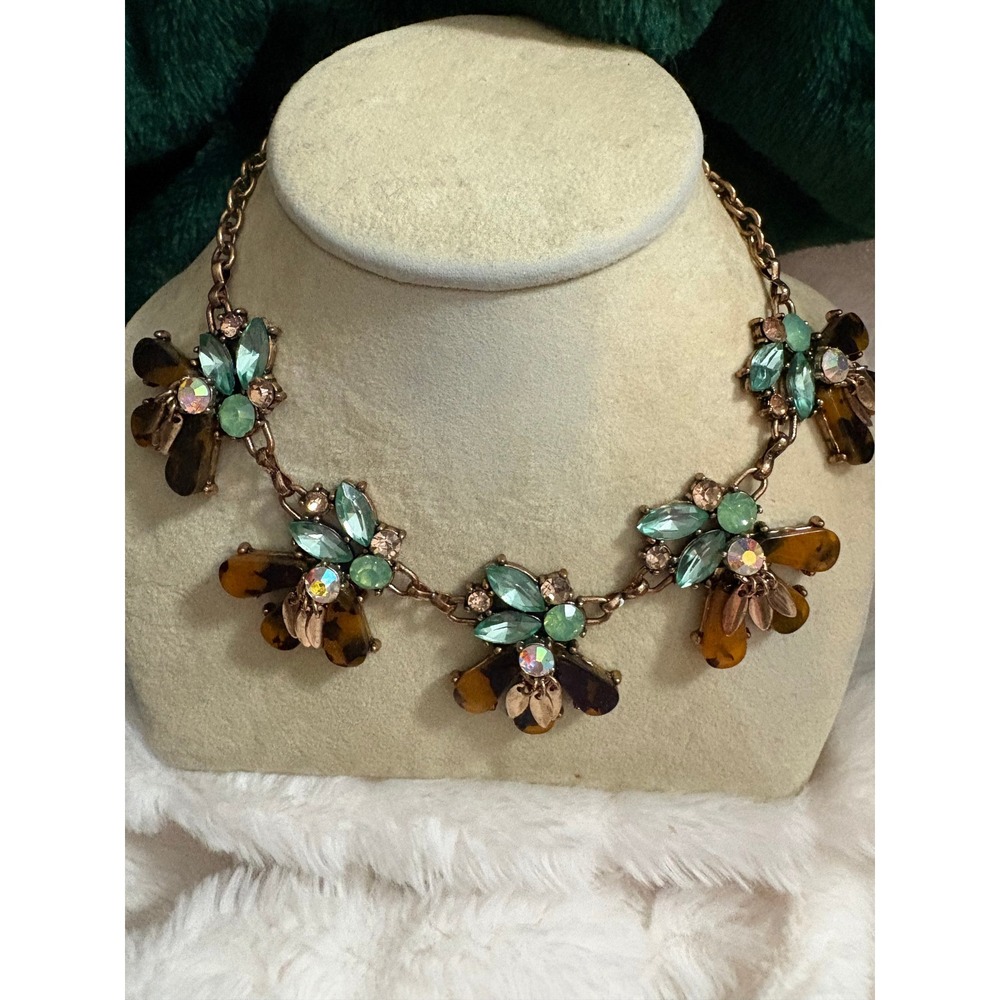 Antique Gold Tone Floral Statement Necklace Tortoise Shell Mint Crystal AB
